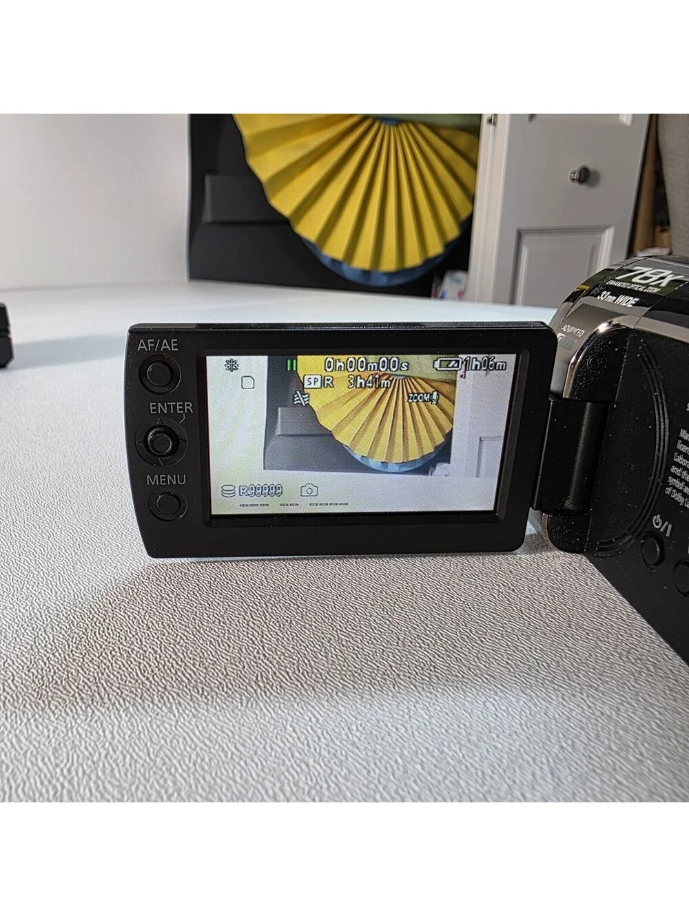 Panasonic SDR-H85 HDD Camcorder Zoom Digital Video Camera W/Charger & SD Card